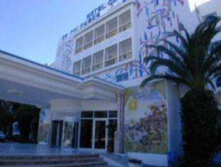 Les Colombes Hotel